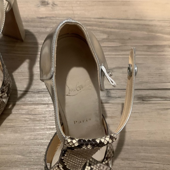 Christian Louboutin size 37 snakeskin chunky heels - Picture 9 of 10
